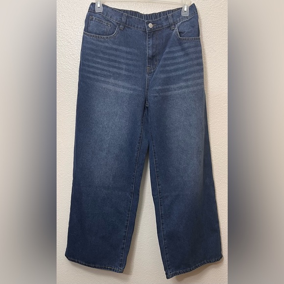 NWOT LUNE Plus Sized Relaxed Fit Washed Straight Leg Jeans size OXL/12 - Picture 2 of 7